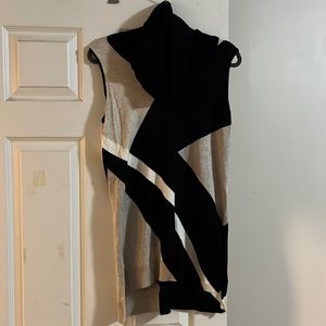 Inc sleeveless cow neck black, tan and cream color block sweater -large